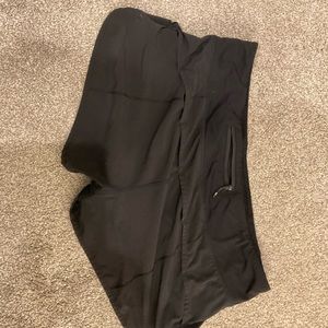 Lululemon size 10 shorts